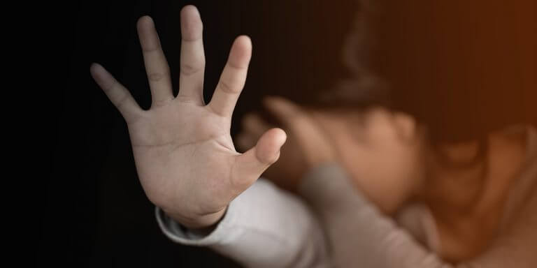 Detectando a possibilidade de exploração infantil com inteligência digital